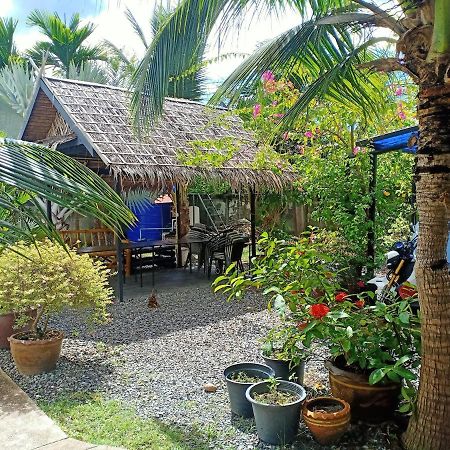 Coconoi Residence Nai Harn Eksteriør bilde